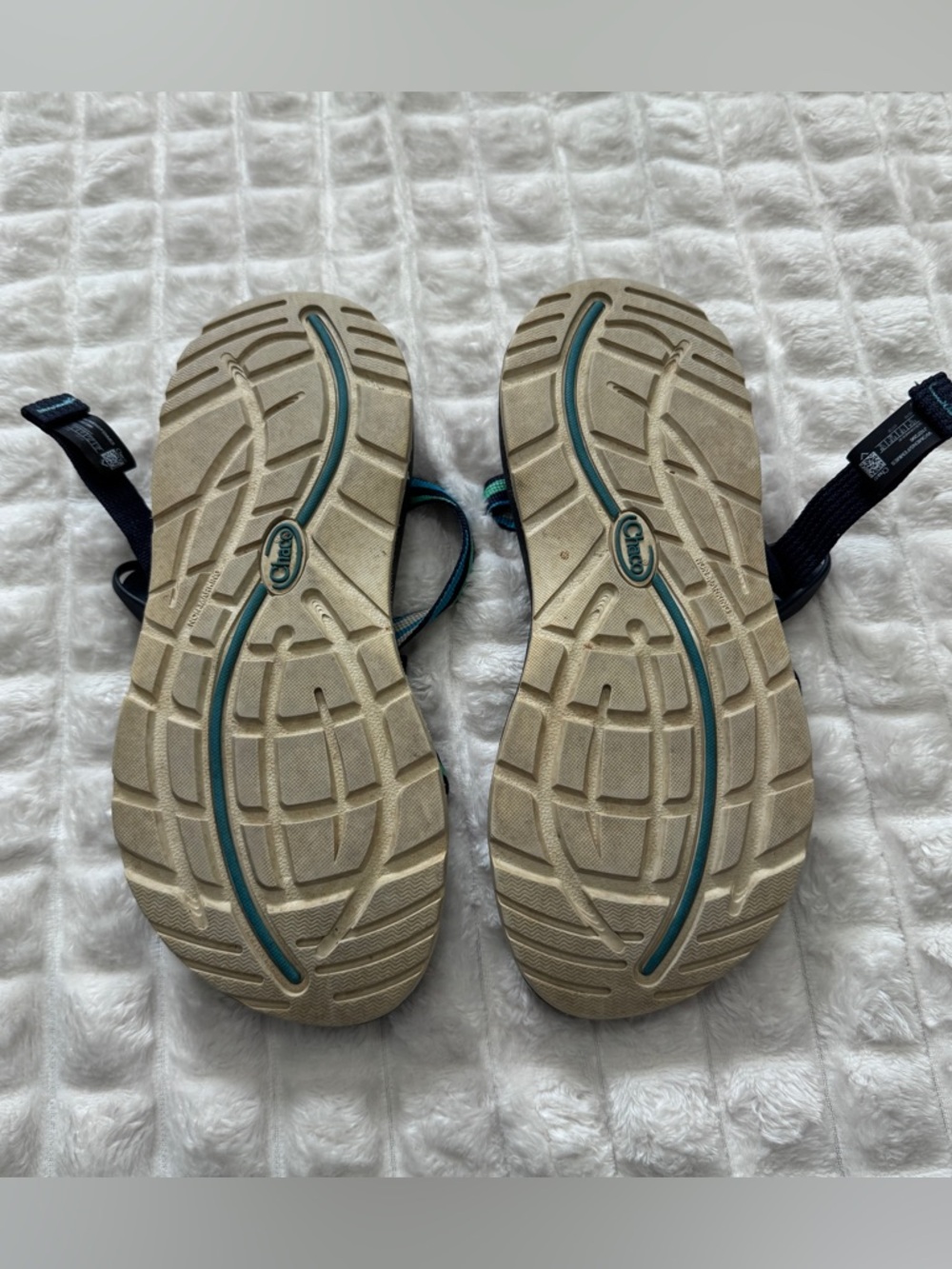 Chaco 9 Tegu Blue & Green Strap Sandals ~ Outdoor Hiking Water Adjustable - Picture 8 of 8
